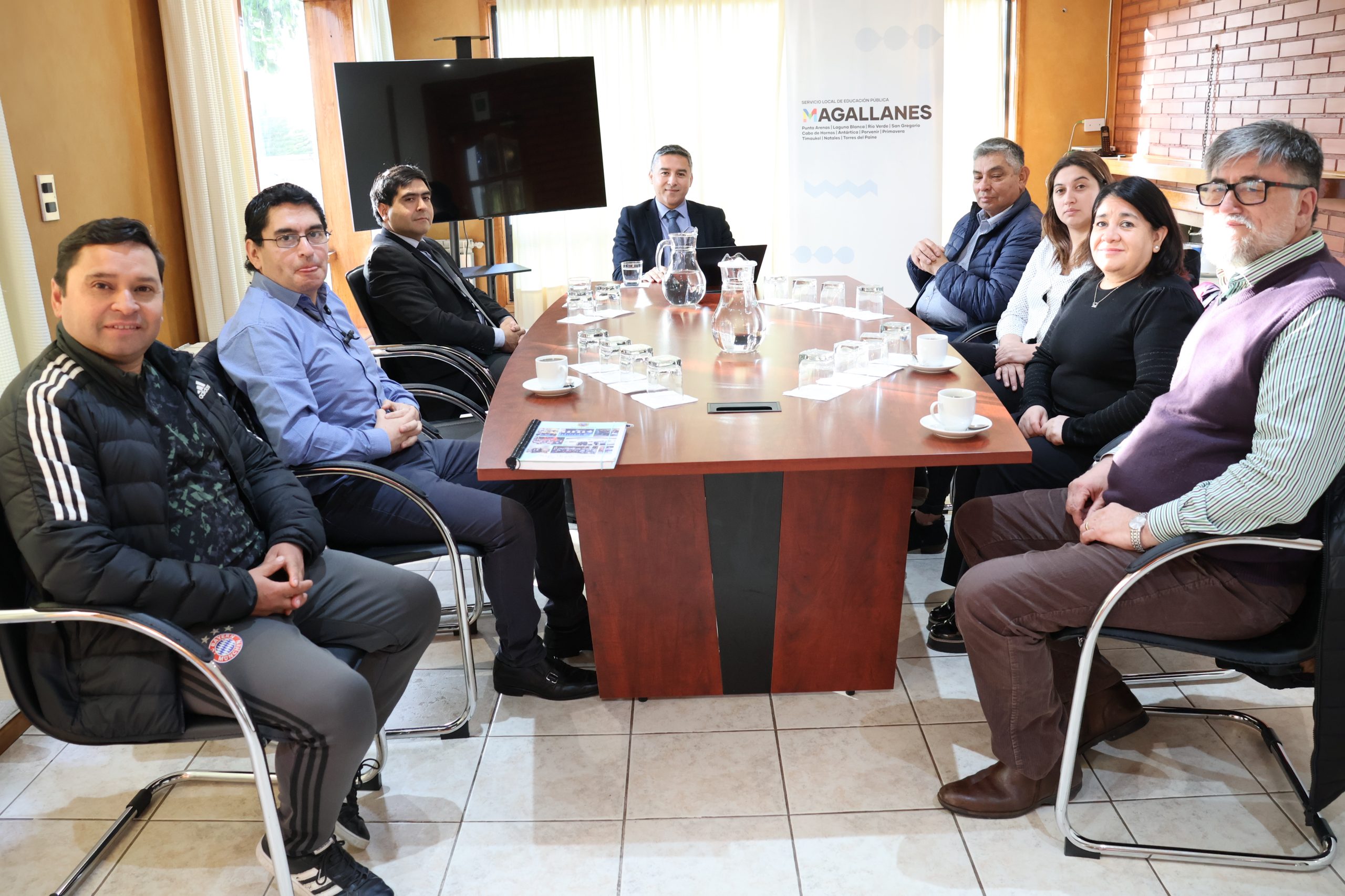 SINDICATO No 2 DE ASISTENTES DE LA EDUCACIÓN MUNICIPAL DE PUNTA ARENAS ...